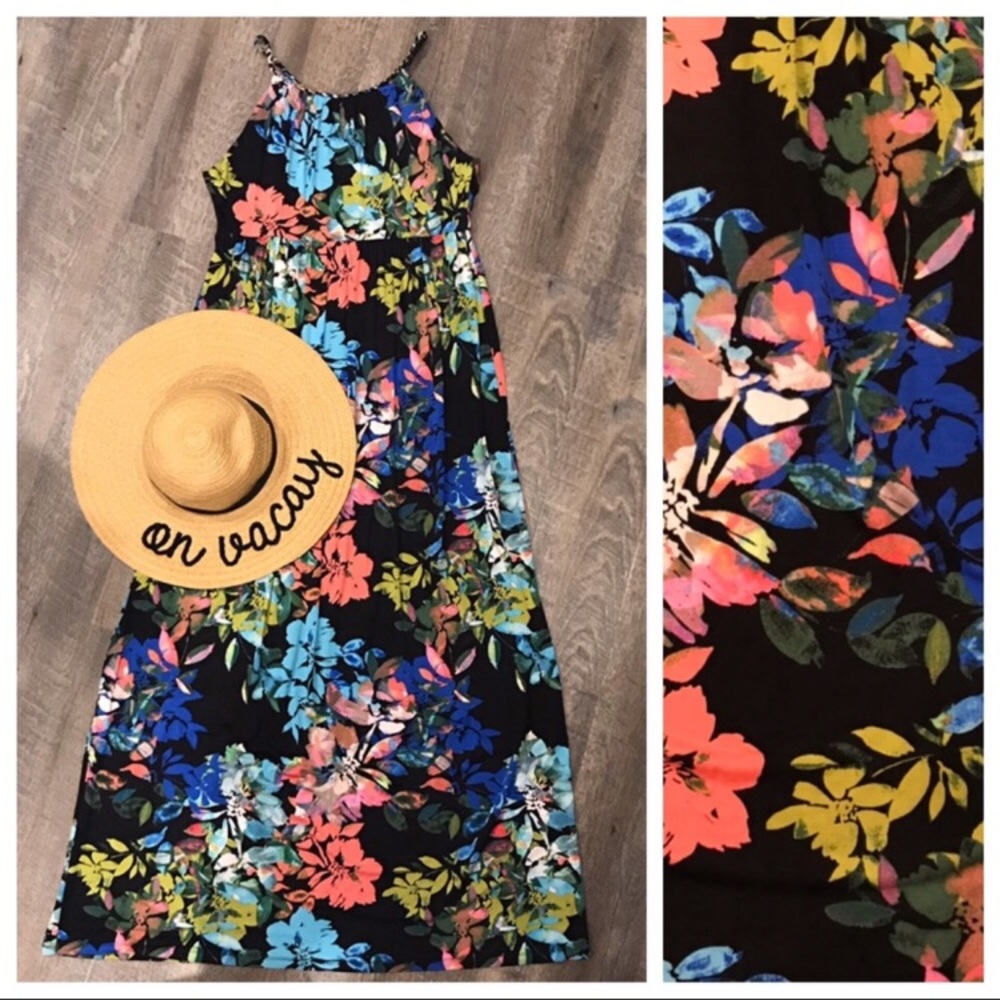 Lucy & Laurel Floral Watercolor Maxi Dress Large